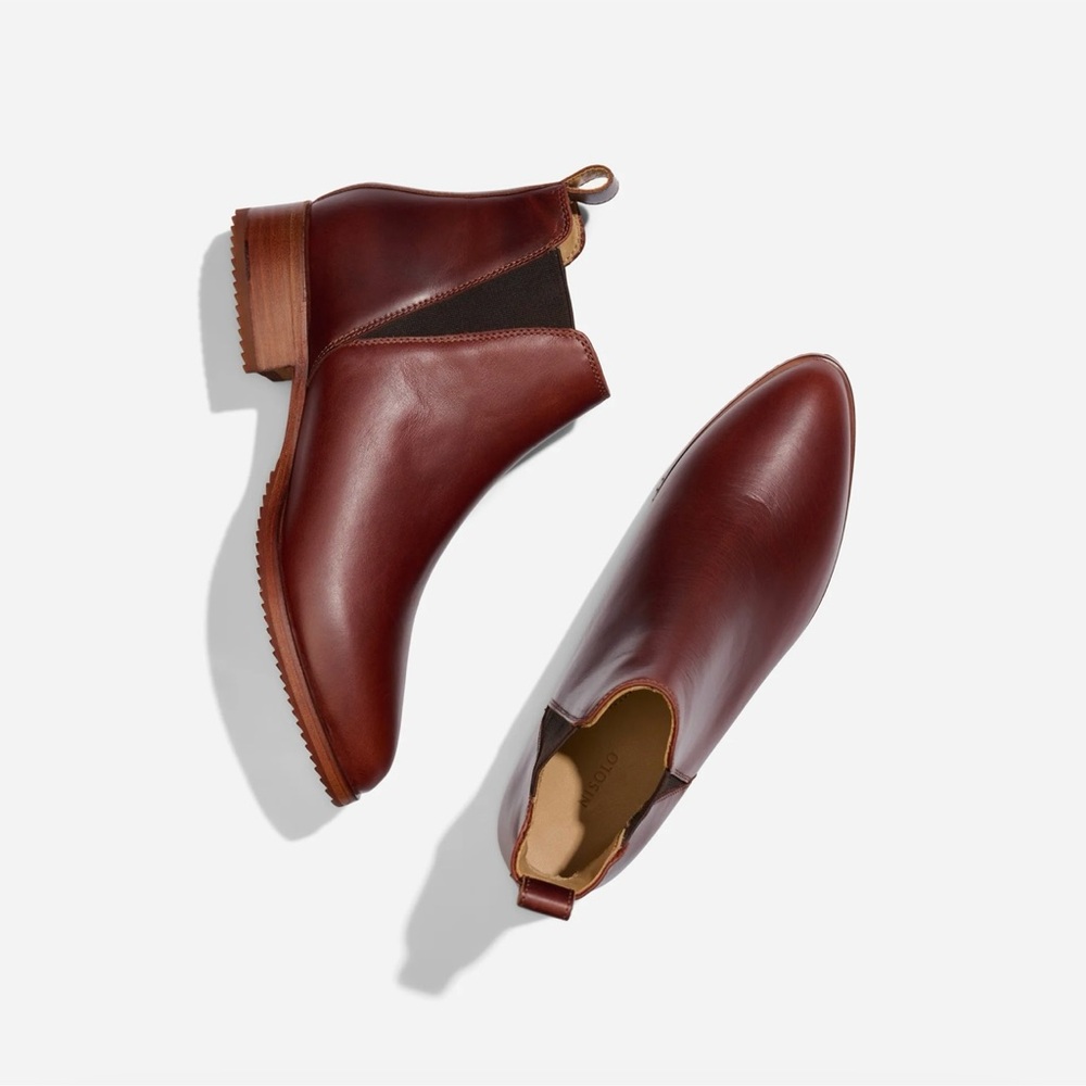 Nisolo Everyday Chelsea Boot, Auburn, Size 8
